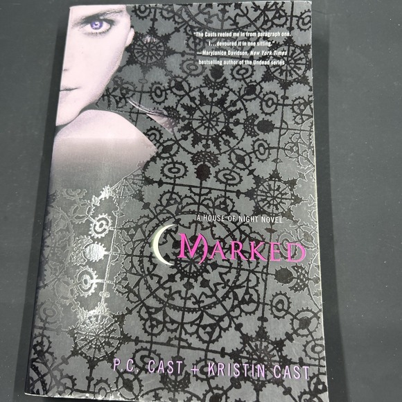 House Of Night PC Cast & Kristin Cast Books 1-4 - Picture 2 of 9